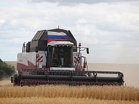 Уборочная страда в разгаре: итоги и лидеры