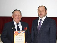 Труду аграриев - почет и слава! 