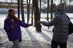 Создали букеты своими руками, чтобы порадовать горожанок  