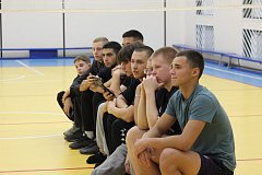 Турнир по классическому жиму штанги: сила, дух и единство!