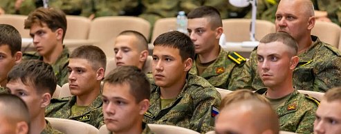 Окружной этап «Гвардеец-2026» стартовал для саратовских юнармейцев