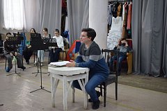 В честь Дня наставника областной театр оперетты провел экскурсии для участников фестиваля "Театральное Приволжье"  