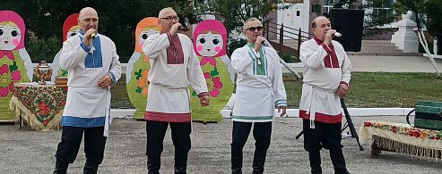 «Живая традиция»: день фольклора в парке «Сказка»