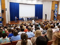 Главный человек в школе – учитель, в детском саду – воспитатель!