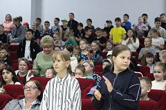 Счастливое детство — в каждый дом!