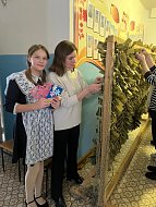 Наша школа — фронту: помощь идет полным ходом!