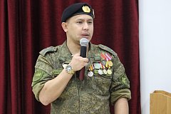 В добрый путь, защитники!