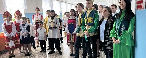  ВМЕСТЕ МЫ — БОЛЬШАЯ СИЛА, ВМЕСТЕ МЫ — СТРАНА РОССИЯ!