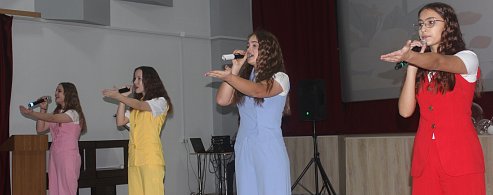 В честь самых дорогих: яркий концерт ко Дню матери