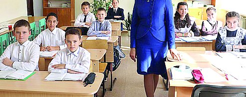 Педагоги получат 1 миллион рублей за трудоустройство в сельские школы