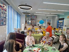 Семья начинается с любви: теплые посиделки в библиотеке