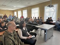 В Ивантеевском техникуме прошла встреча с ветераном специальной военной операции