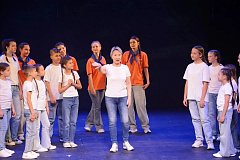 Юные артисты готовятся к VIII «Театральному Приволжью» на старейшей сцене саратовского ТЮЗа   