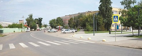 В Саратовской области по нацпроекту ремонтируют дороги к 16 образовательным учреждениям колам, вузам